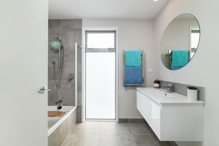 Photo of property in 6 Foley Grove, Pyes Pa, Tauranga, 3110