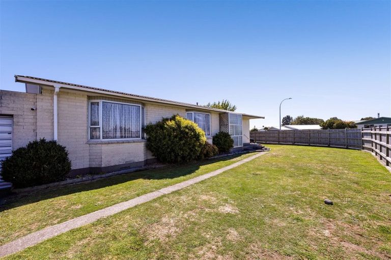 Photo of property in 2 Sole Avenue, Bell Block, New Plymouth, 4312