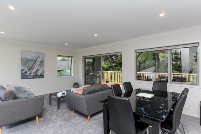 Photo of property in 5b Cyrus Street, Whalers Gate, New Plymouth, 4310