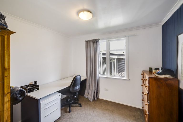 Photo of property in 15a Devon Street, Taradale, Napier, 4112