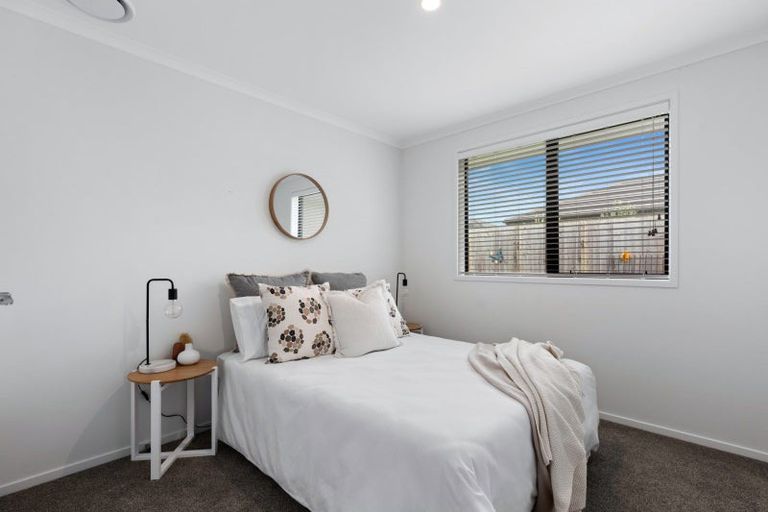 Photo of property in 12 Cowell Crescent, Pyes Pa, Tauranga, 3112