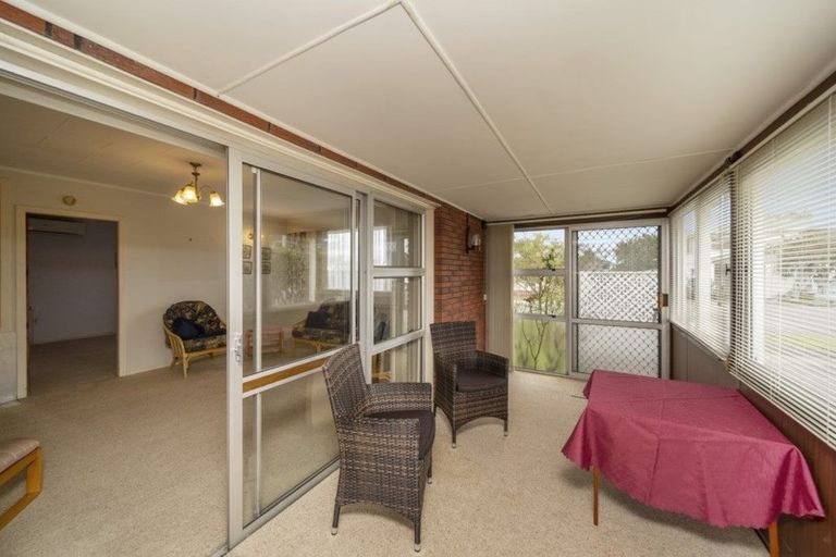 Photo of property in 4a Price Street, Westown, New Plymouth, 4310