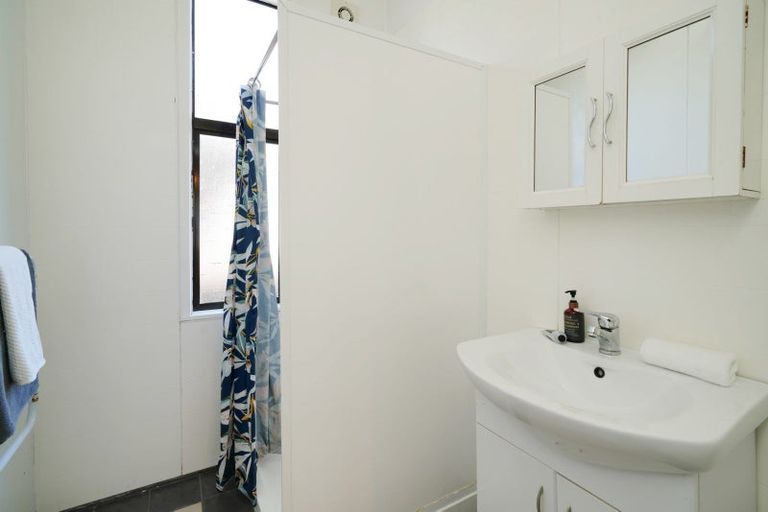 Photo of property in 27 Lowe Street, Avenal, Invercargill, 9810