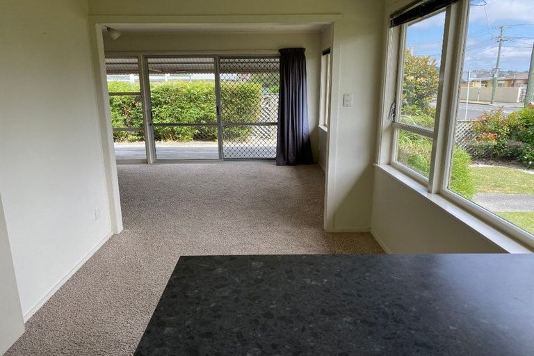 Photo of property in 29 Meeanee Road, Taradale, Napier, 4112