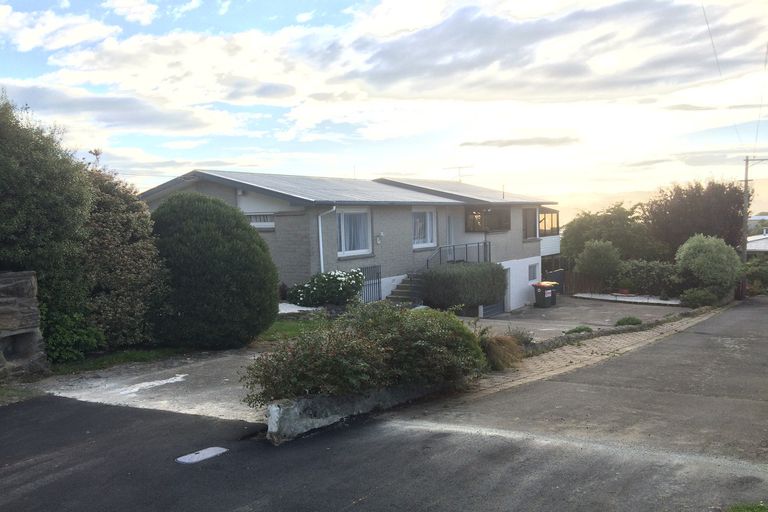 Photo of property in 239 Highcliff Road, Shiel Hill, Dunedin, 9013