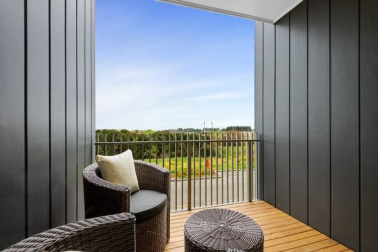 Photo of property in 25 Bonnette Road, Flat Bush, Auckland, 2019