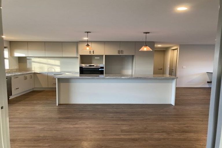 Photo of property in 1 Hartford Crescent, Rolleston, 7615