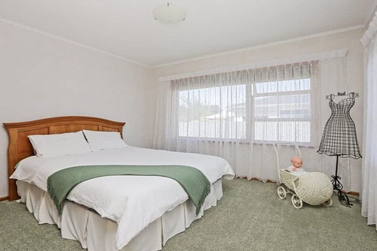 Photo of property in 68 Menin Road, Onekawa, Napier, 4110