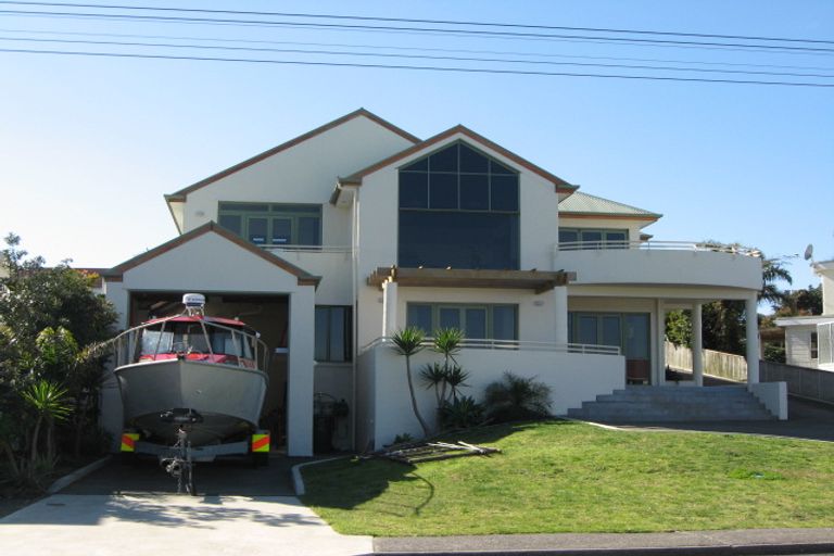 Photo of property in 137 Harbour Road, Ohope, 3121