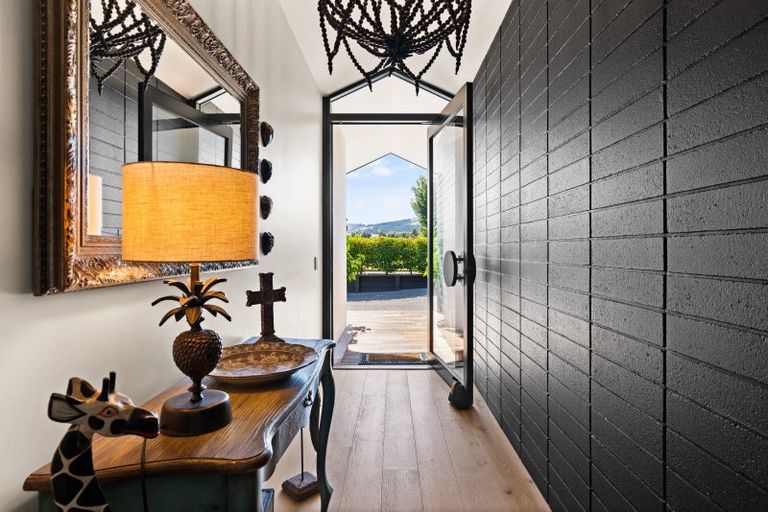 Photo of property in 87 Wingatui Road, Mosgiel, 9024