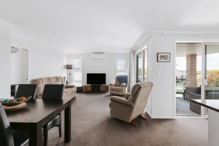 Photo of property in 3b Richardson Road, Omokoroa, 3114