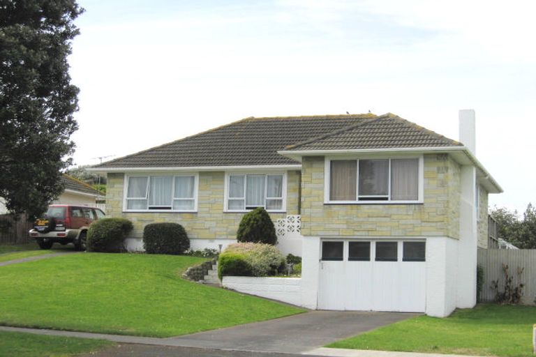 Photo of property in 80 Polson Street, Castlecliff, Whanganui, 4501