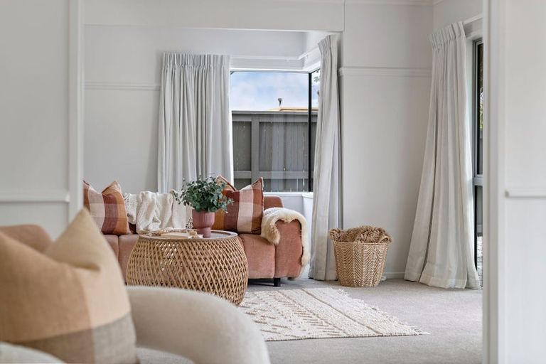 Photo of property in 7 Kelvin Place, Kelvin Heights, Queenstown, 9300