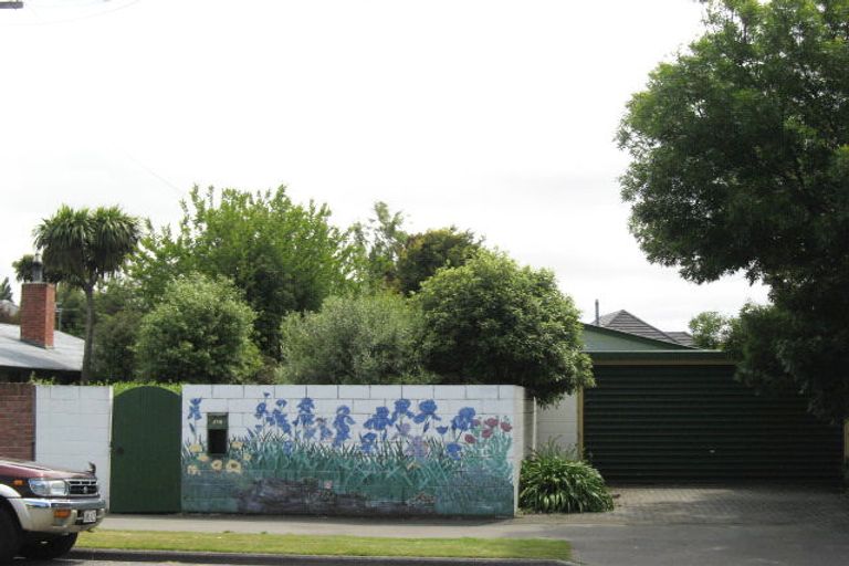 Photo of property in 319 Withells Road, Avonhead, Christchurch, 8042