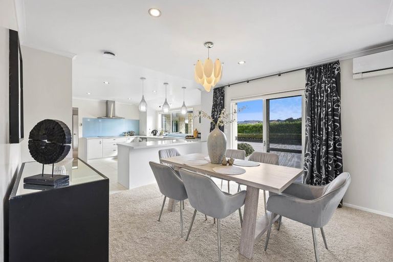 Photo of property in 289 Old North Road, Kumeu, 0892