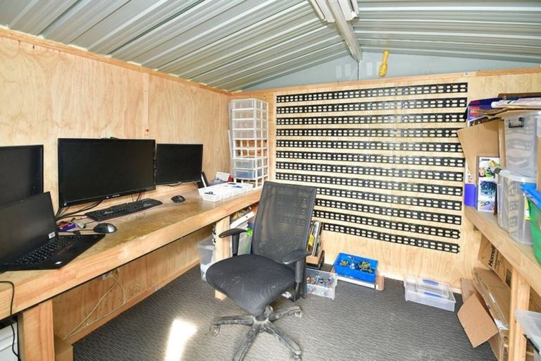 Photo of property in 31 Puriri Street, Helensville, 0800