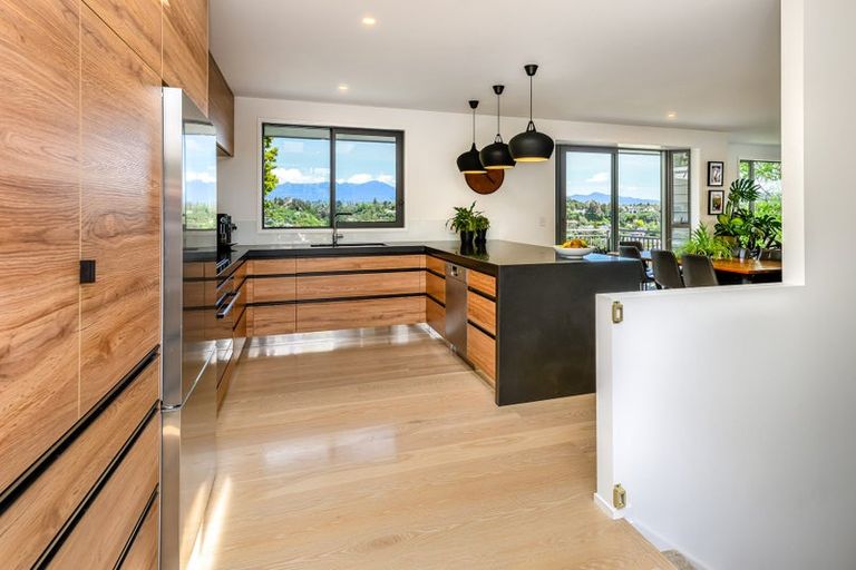 Photo of property in 18c Montana Place, Merrilands, New Plymouth, 4312