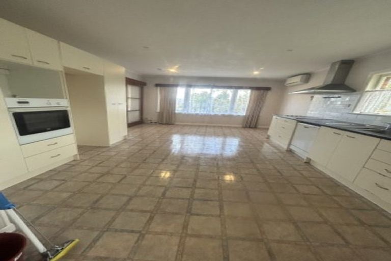 Photo of property in 6 Russell Crescent, Western Heights, Rotorua, 3015