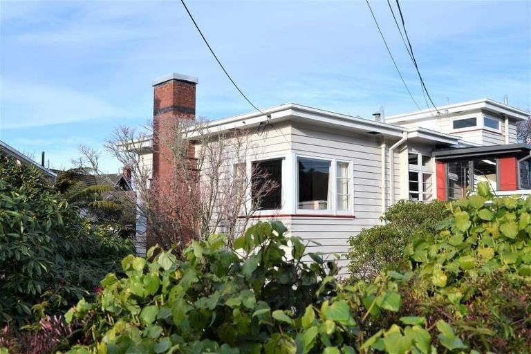 Photo of property in 6a Sefton Street, Wadestown, Wellington, 6012