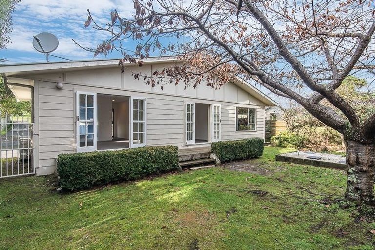 Photo of property in 5a Aorangi Road, Paraparaumu, 5032