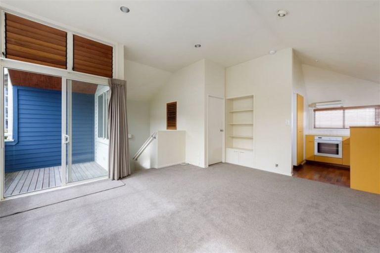 Photo of property in 34d Maunganui Road, Mount Maunganui, 3116