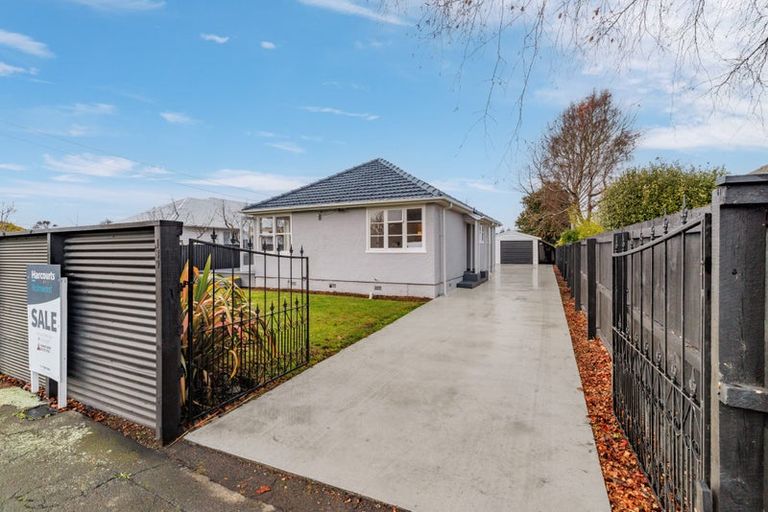Photo of property in 139 Aorangi Road, Bryndwr, Christchurch, 8053