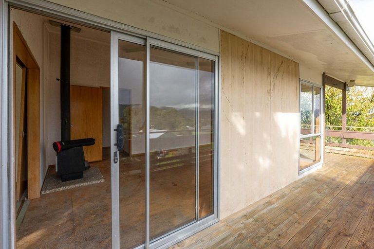 Photo of property in 4 Raymond Street, Kawakawa, 0210