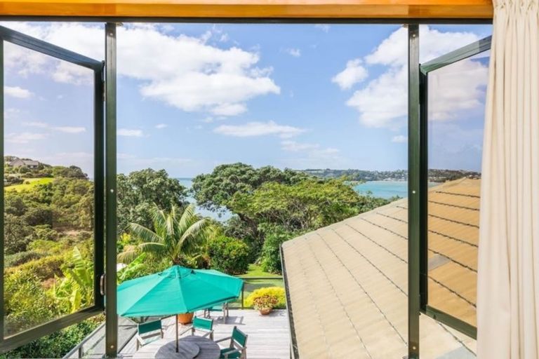 Photo of property in 25 Swann Beach Road, Stanmore Bay, Whangaparaoa, 0932