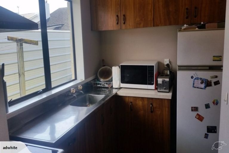Photo of property in 9 Olympic Court, Palmerston North, 4410
