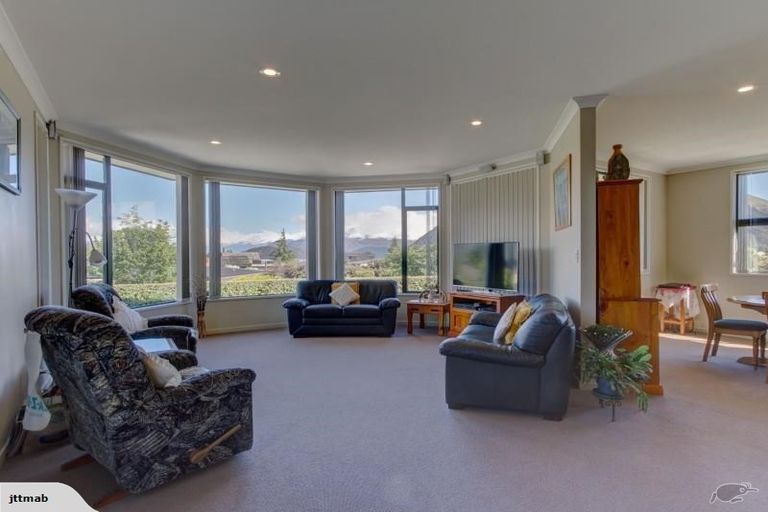 Photo of property in 26 Penrith Park Drive, Wanaka, 9305