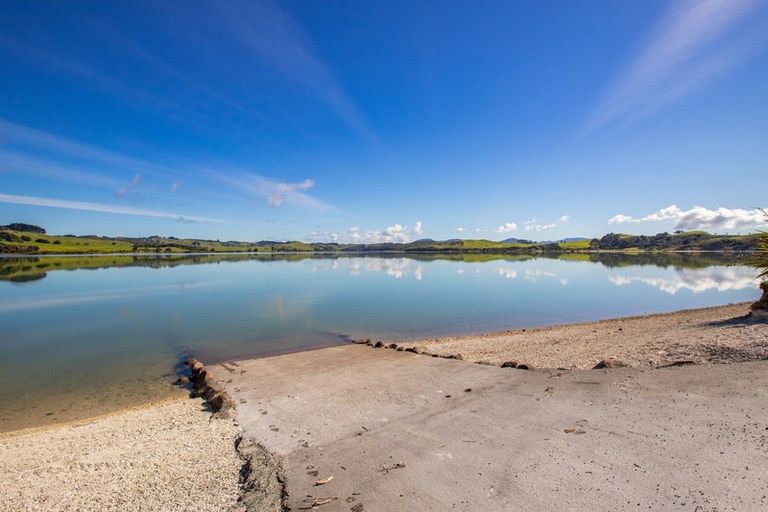 Photo of property in 34 Manu Drive, Kaiwaka, 0573