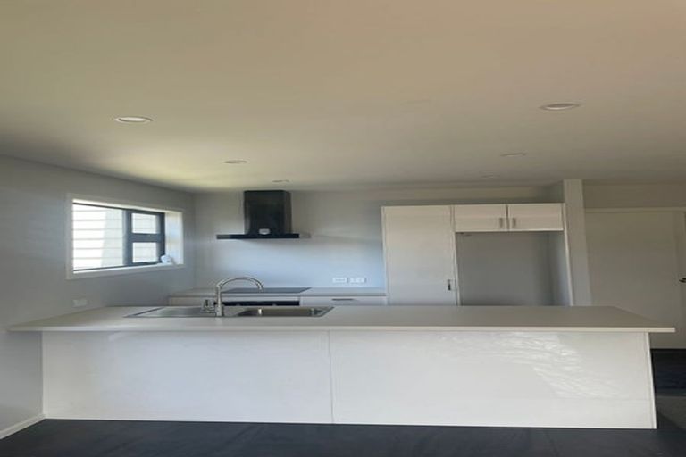 Photo of property in 128d Randwick Road, Moera, Lower Hutt, 5010