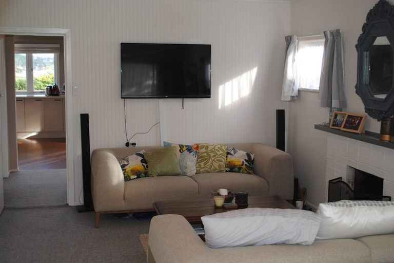 Photo of property in 70 Mclarin Road, Glenbrook, Waiuku, 2681