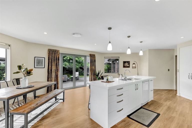 Photo of property in 7 Raranga Street, Marshland, Christchurch, 8083