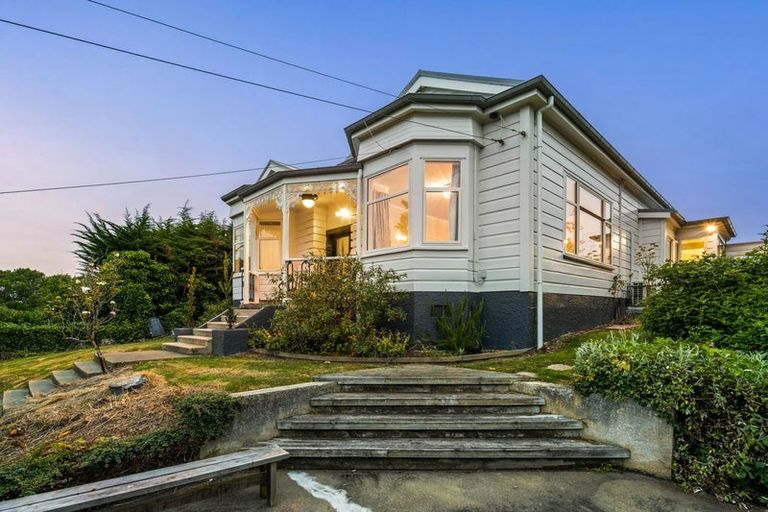 Photo of property in 29 Lonsdale Street, Belleknowes, Dunedin, 9011