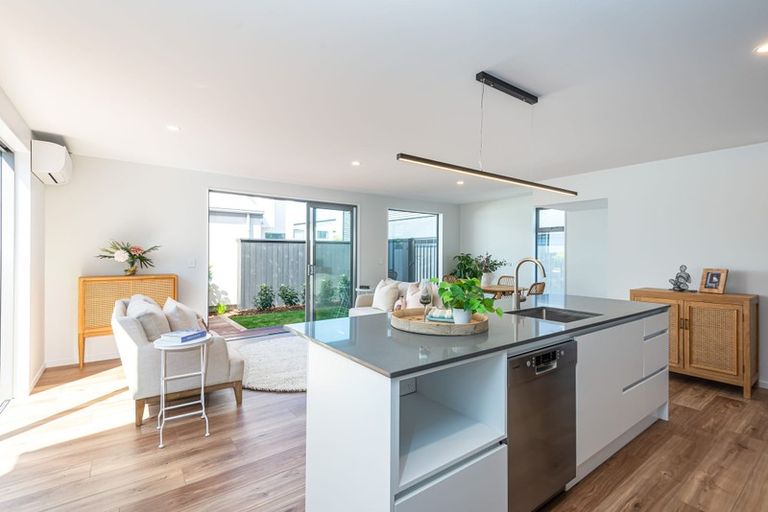 Photo of property in 2/525 Madras Street, St Albans, Christchurch, 8014