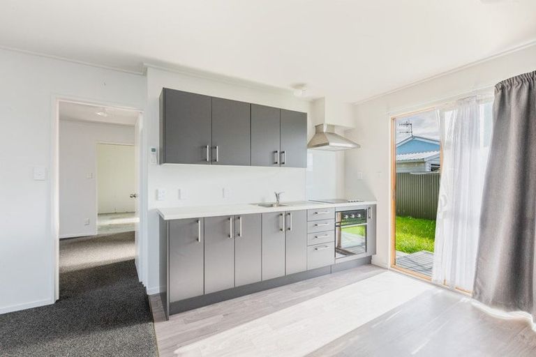 Photo of property in 1/1316 Jubilee Street, Mayfair, Hastings, 4122