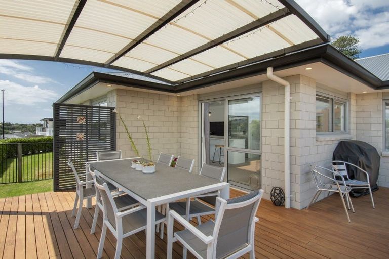 Photo of property in 109 Condor Drive, Pyes Pa, Tauranga, 3112