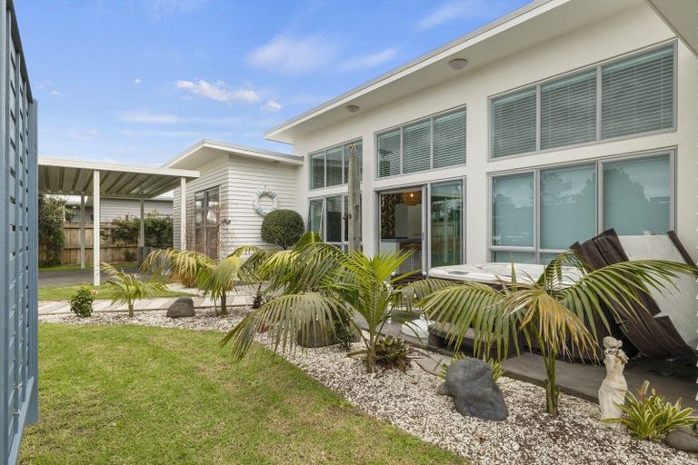 Photo of property in 15 Ti Tree Place, Mangawhai Heads, Mangawhai, 0505