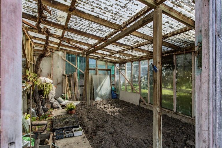 Photo of property in 22 Bank Street, Amberley, 7410