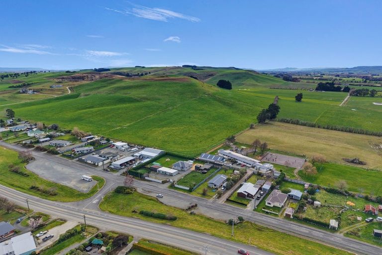 Photo of property in 30 Mccaughan Street, Browns, Winton, 9781