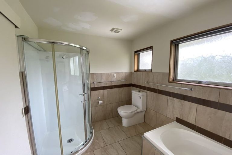 Photo of property in 72 The Circle, Manly, Whangaparaoa, 0930