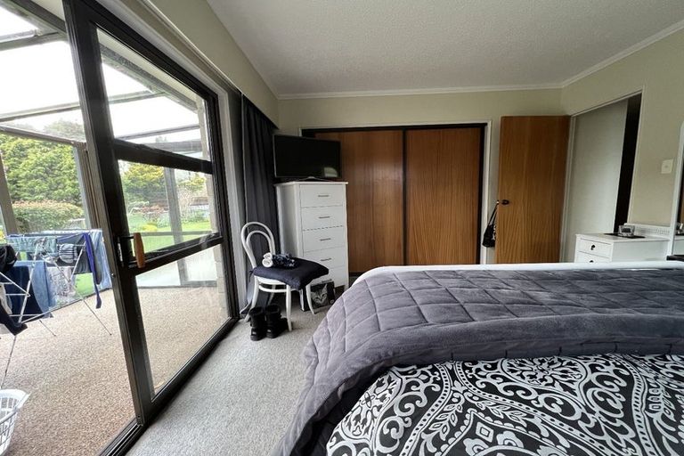 Photo of property in 26 West Plains Road, Waikiwi, Invercargill, 9810