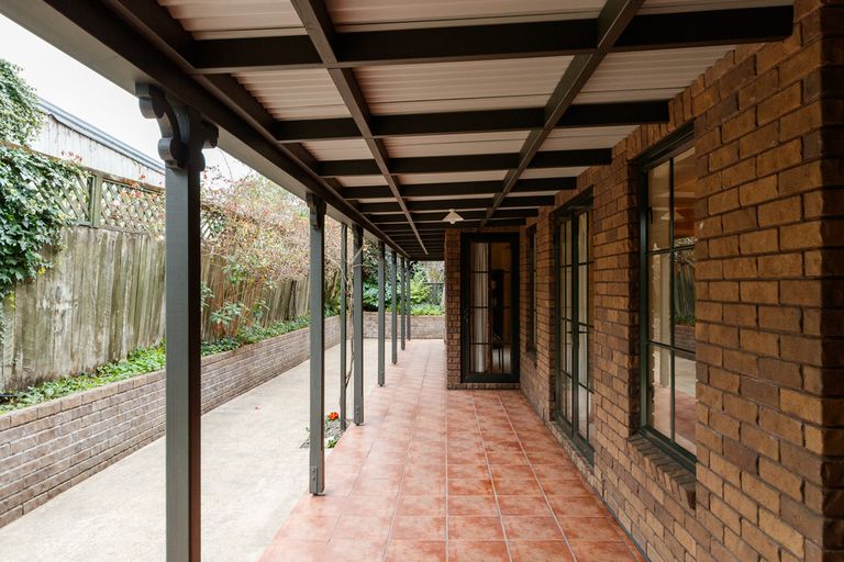 Photo of property in 20a Manson Street, Terrace End, Palmerston North, 4410