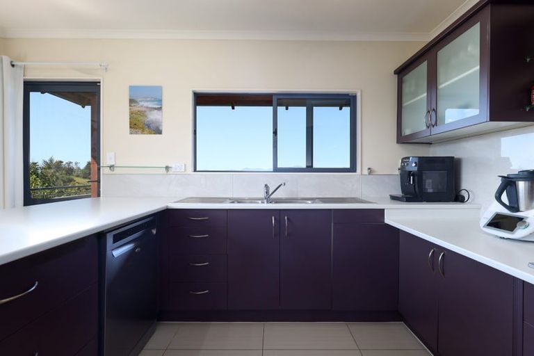 Photo of property in 36 Stagecoach Road, Upper Moutere, 7173