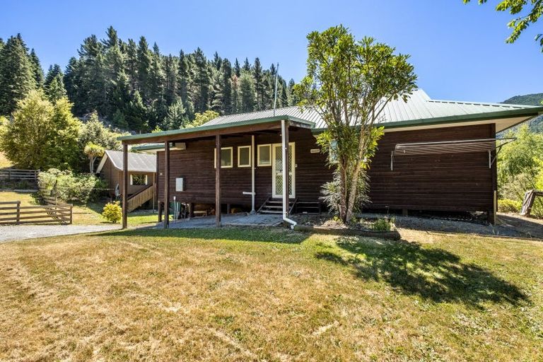 Photo of property in 20 Acheron Heights, Hanmer Springs, 7334