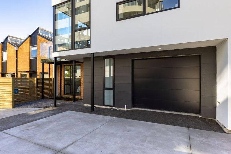 Photo of property in 50h Carlton Mill Road, Merivale, Christchurch, 8014