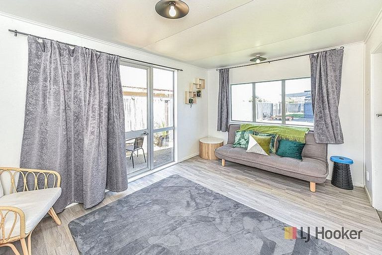 Photo of property in 155 Puriri Street, Castlecliff, Whanganui, 4501