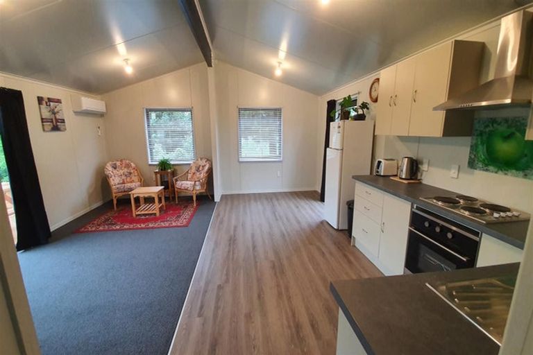 Photo of property in 5 Meehan Place, Makikihi, Timaru, 7971