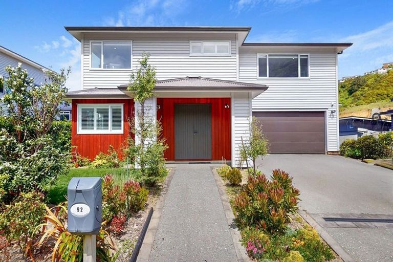 Photo of property in 92 Silverstream Road, Crofton Downs, Wellington, 6035